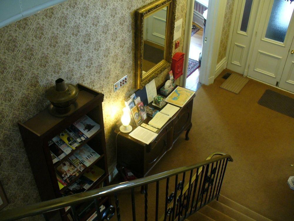 Albert House Inn Ottawa Exterior photo